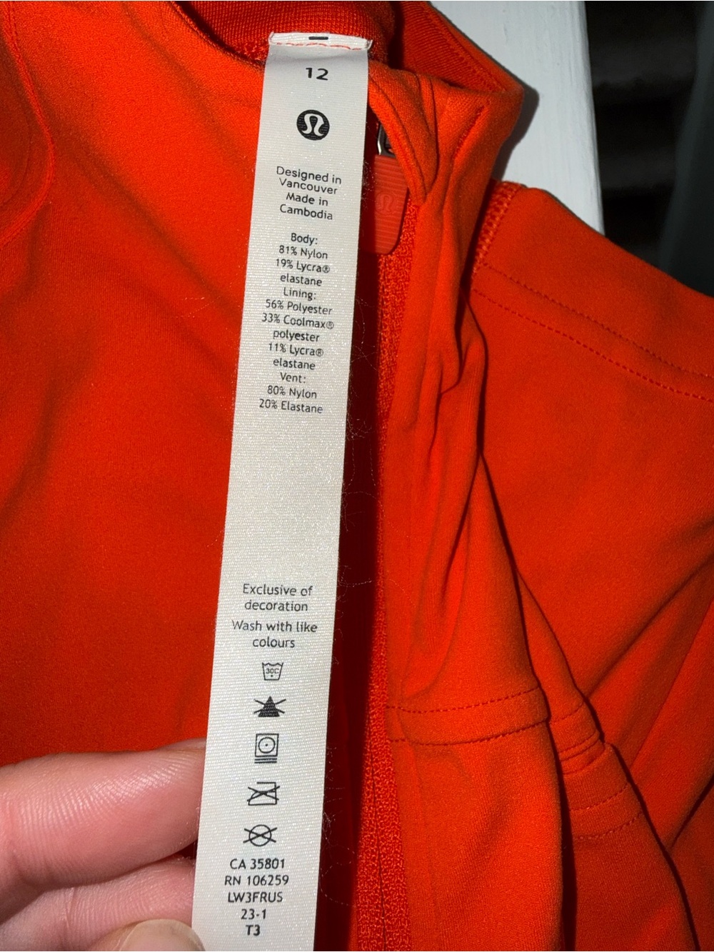 Lululemon Cropped Define Jacket Nulu Fabric - Picture 5 of 5